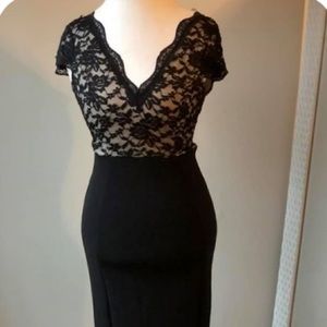 **Bundled** Love Chesley size medium black fitted lace dress